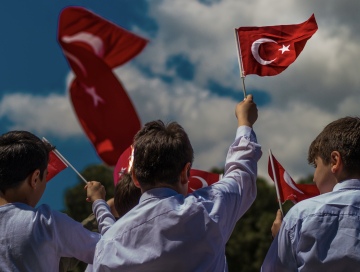 Atatürk’ün tüm çocuklara hediyesi: 23 Nisan Atatürk’ün tüm çocuklara hediyesi: 23 Nisan