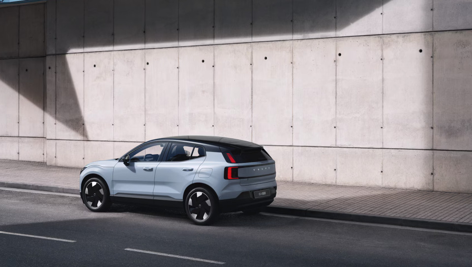 Elektrikli otomobil dünyasının yeni aktörü Volvo EX30 