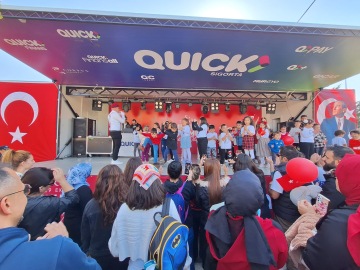 Quick Sigorta’dan cumhuriyet coşkusuna çifte kutlama! Quick Sigorta’dan cumhuriyet coşkusuna çifte kutlama!