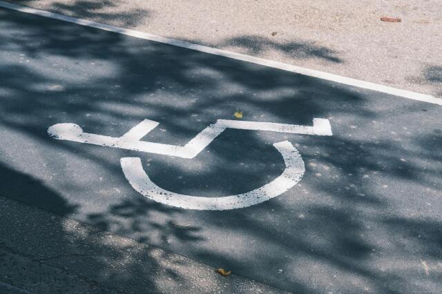 Erişilebilir sigortacılık, sosyal sorumluluk olmanın çok ötesinde ekonomik katılım, bağımsız yaşam hakkı ve finansal güvenlik açısından temel bir gereklilik olarak görülüyor.