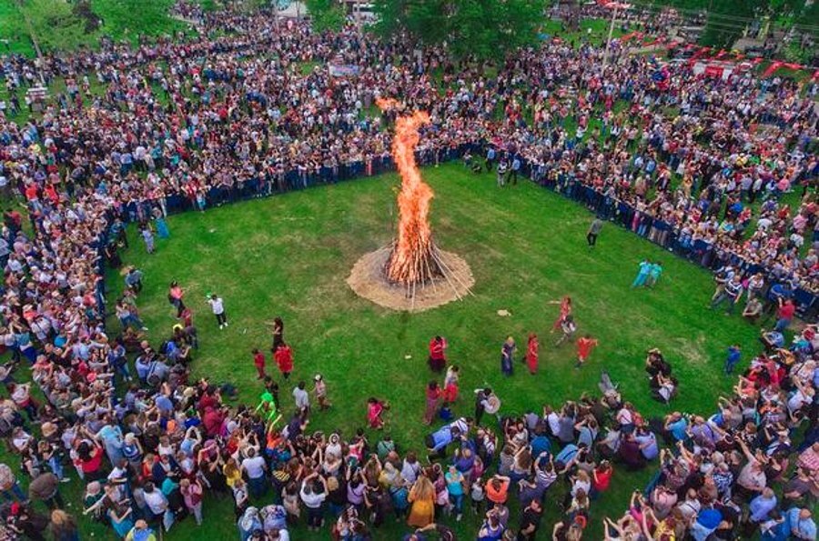 Yaşayan 10 Hıdrellez Geleneği  Yaşayan 10 Hıdrellez Geleneği