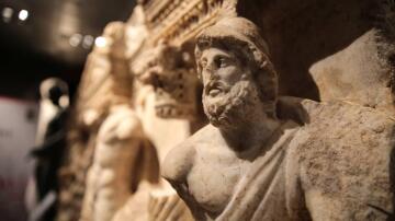 Tarihimiz yuvasına dönüyor