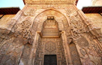 Divriği Ulu Cami ve Darüşşifası Divriği Ulu Cami ve Darüşşifası