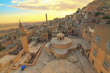 İpek Yolu’nun renkli kenti: Mardin İpek Yolu’nun renkli kenti: Mardin