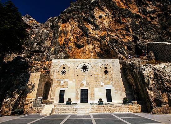 Dünyanın bilinen ilk kilisesi: Saint Pierre Kilisesi