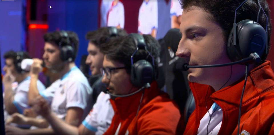 Oyun sanal, rekabet gerçek! Oyun sanal, rekabet gerçek!