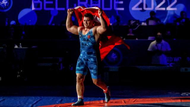 Zaferlerle dolu milli sporumuz güreş Zaferlerle dolu milli sporumuz güreş