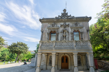 Ihlamur Kasrı, namıdiğer Nüzhetiye... Ihlamur Kasrı, namıdiğer Nüzhetiye...