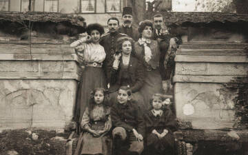 Cevat Şakir Kabaağaçlı ve Şakir Paşa Ailesi’nin gizemli hikayesi