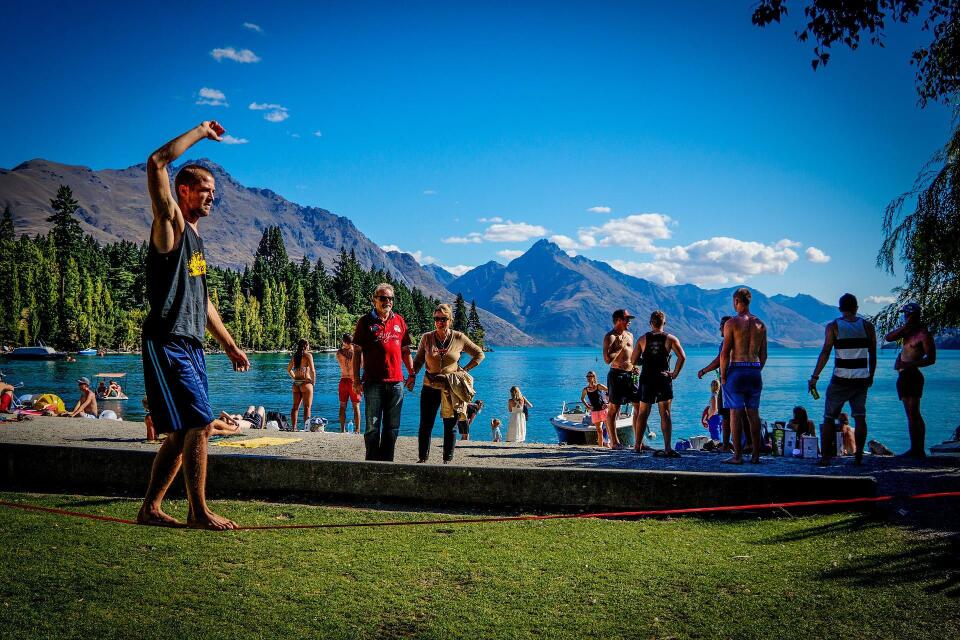 Hiç slacklining yapmayı düşündünüz mü?