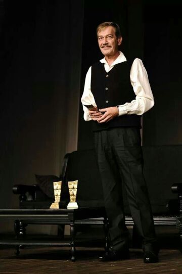 Merhabalardan bir demet: Ferhan Şensoy Merhabalardan bir demet: Ferhan Şensoy