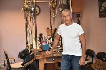 Engelli hayvanların dünyasını renklendiren adam: Agop Kuyumcuoğlu