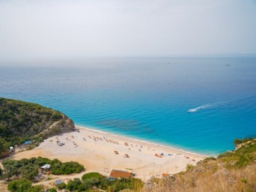 Doğası ayrı, insanı ayrı güzel: Arnavutluk