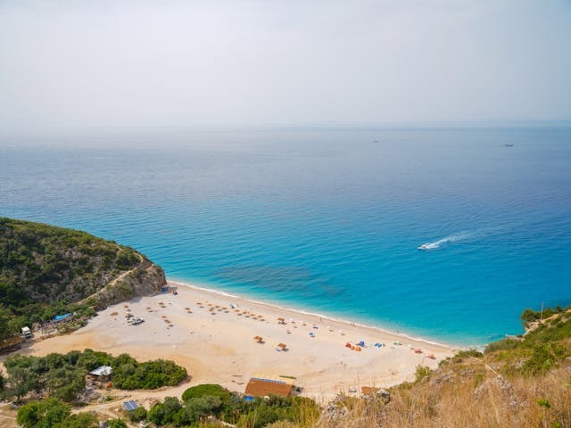 Doğası ayrı, insanı ayrı güzel: Arnavutluk