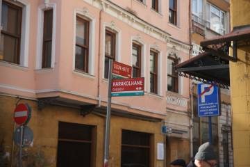 İstanbul’un Denize ve Sanata Açılan Mahallesi: Yeldeğirmeni