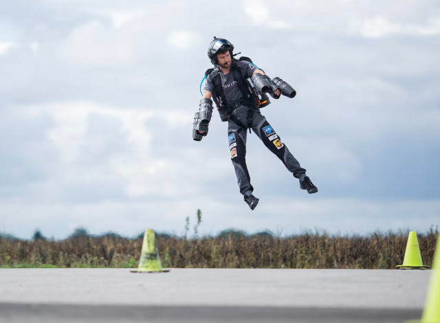Jet kıyafetlerle acil müdahalede yepyeni bir dönem başlıyor.
