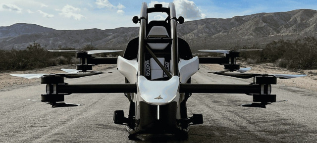 Jetson One, piyasadaki ilk uygun fiyatlı EVTOL olarak tanıtılıyor. Jetson One, piyasadaki ilk uygun fiyatlı EVTOL olarak tanıtılıyor.