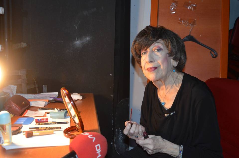 Ayşen Gruda'yı Kaybettik Ayşen Gruda'yı Kaybettik