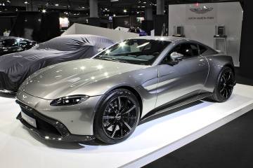 2020 Aston Martin Vantage mercek altında!
