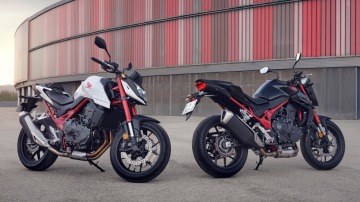 Yeni Honda Hornet, şehirdeki yerini aldı! Yeni Honda Hornet, şehirdeki yerini aldı!