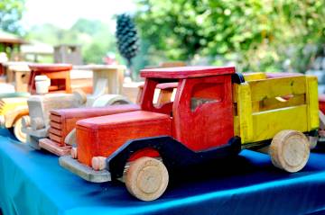 Ahşabın göz yaşlarını silen adam 