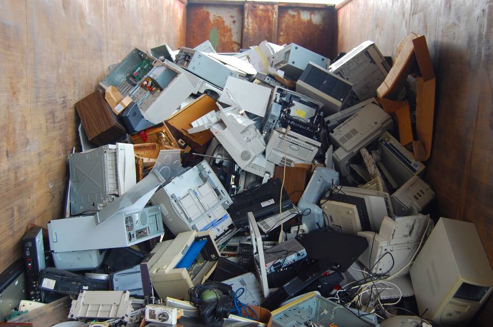 Elektronik atıkları dönüştürmek mümkün! Elektronik atıkları dönüştürmek mümkün!