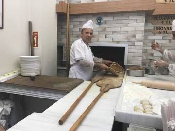 Sokak Arası Tatlar: Gevrek lahmacunun bir numarası