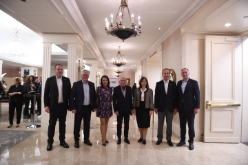 Maher Holding ailesi iftarda bir araya geldi